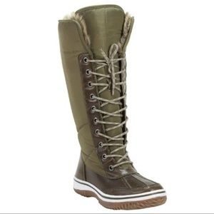 Fur Lined Winter Gusseted Duck Boot